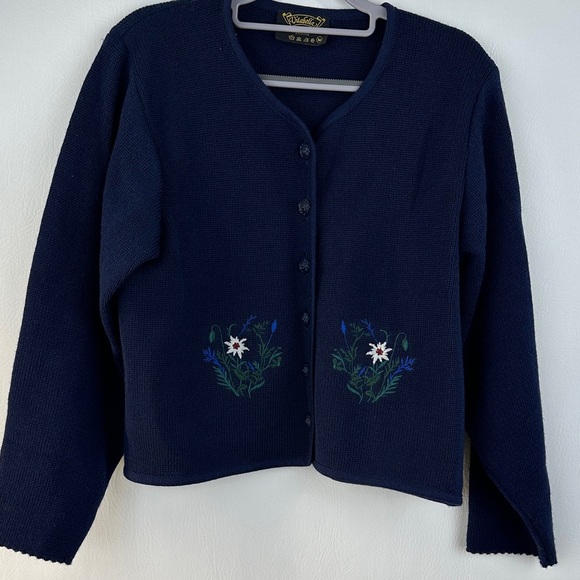 Vintage Vitabella Norway Embroidered Wool Cropped Cardigan - Picture 1 of 9